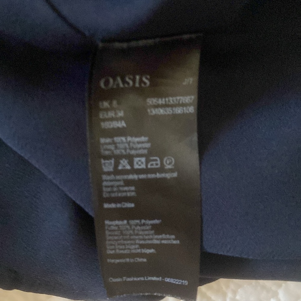 Oasis Floral Dress - Picture 6 of 6